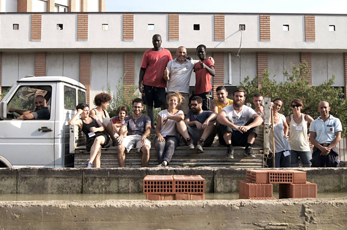 workshop di autocostruzione in carcere